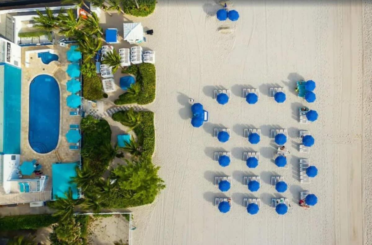 Beachfront Resort Pool Ocean View Balcony Маямі-Біч Екстер'єр фото